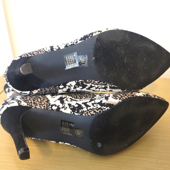 MIA Mckinley Sock Booties - Picture 4 of 7